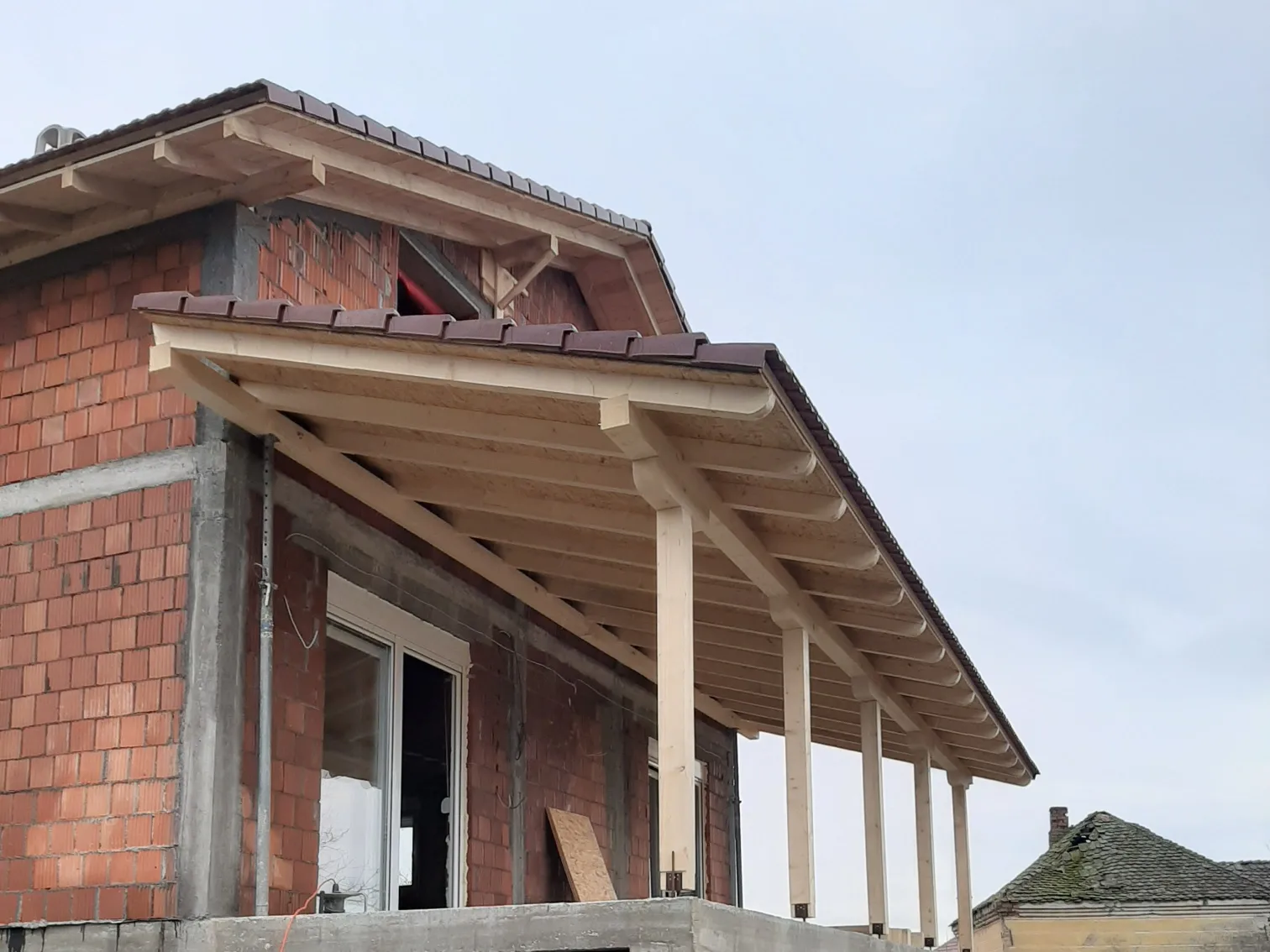 Novi Krov i Natkrivena Terasa Kraljevo | Titanium Construction